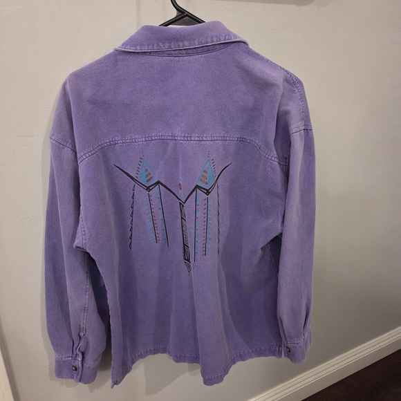 This is a vintage 1990s purple long-sleeved button-up shirt with a southewest De - Picture 4 of 6